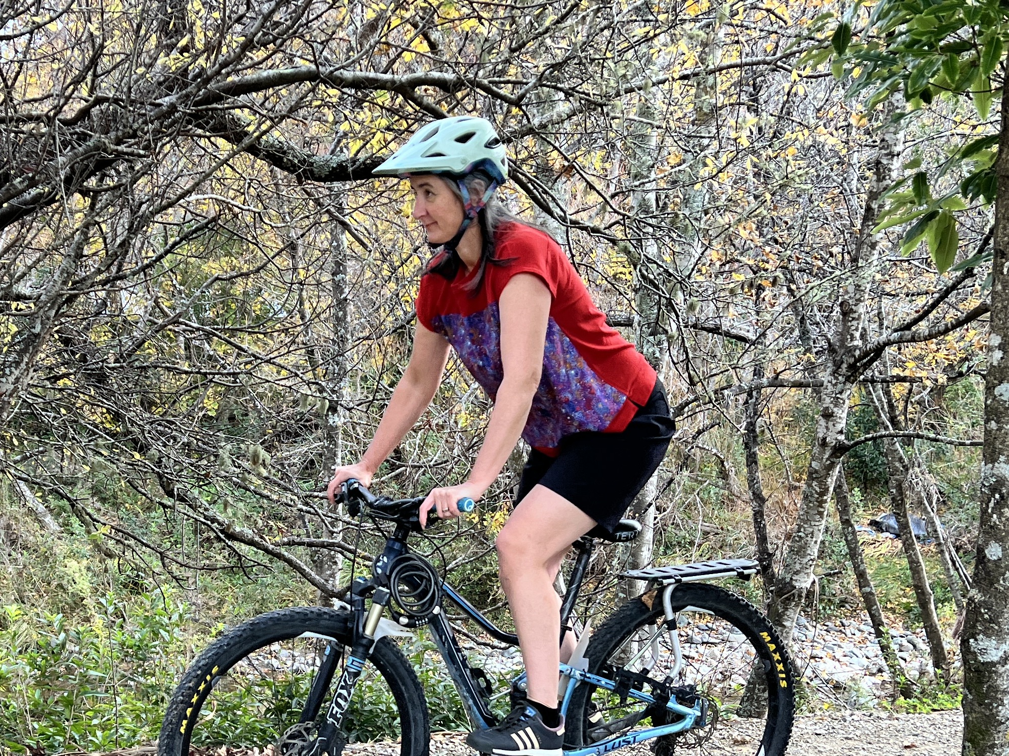 Travel clothing for women