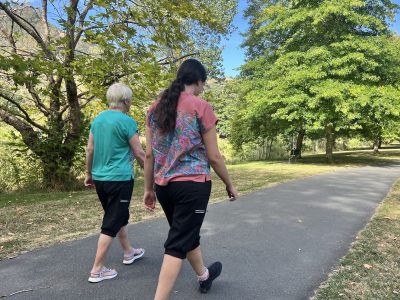 carrying valuables outfit. LiveLifeMove clothing e1722563249245